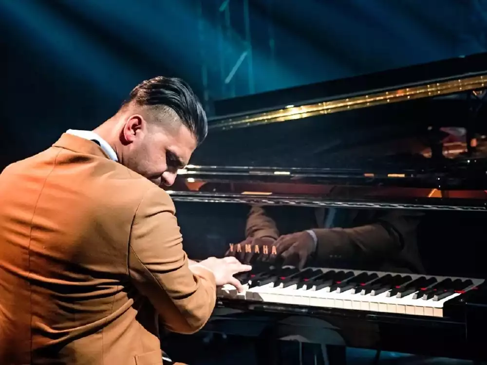 Jakub Tököly Trio - preview image