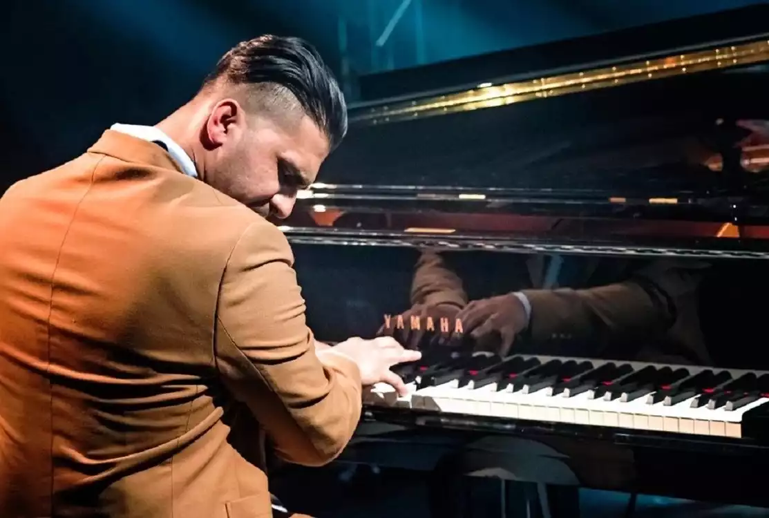 Jakub Tököly Trio - preview image