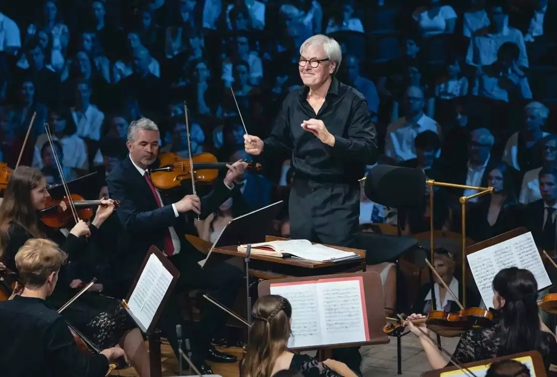 Joint Orchestra of Music School Pupils and the Czech Philharmonic Musicians