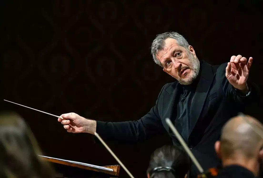 Czech Philharmonic, Thomas Adès