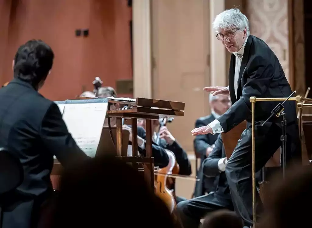 Giovanni Antonini, Czech Philharmonic - preview image