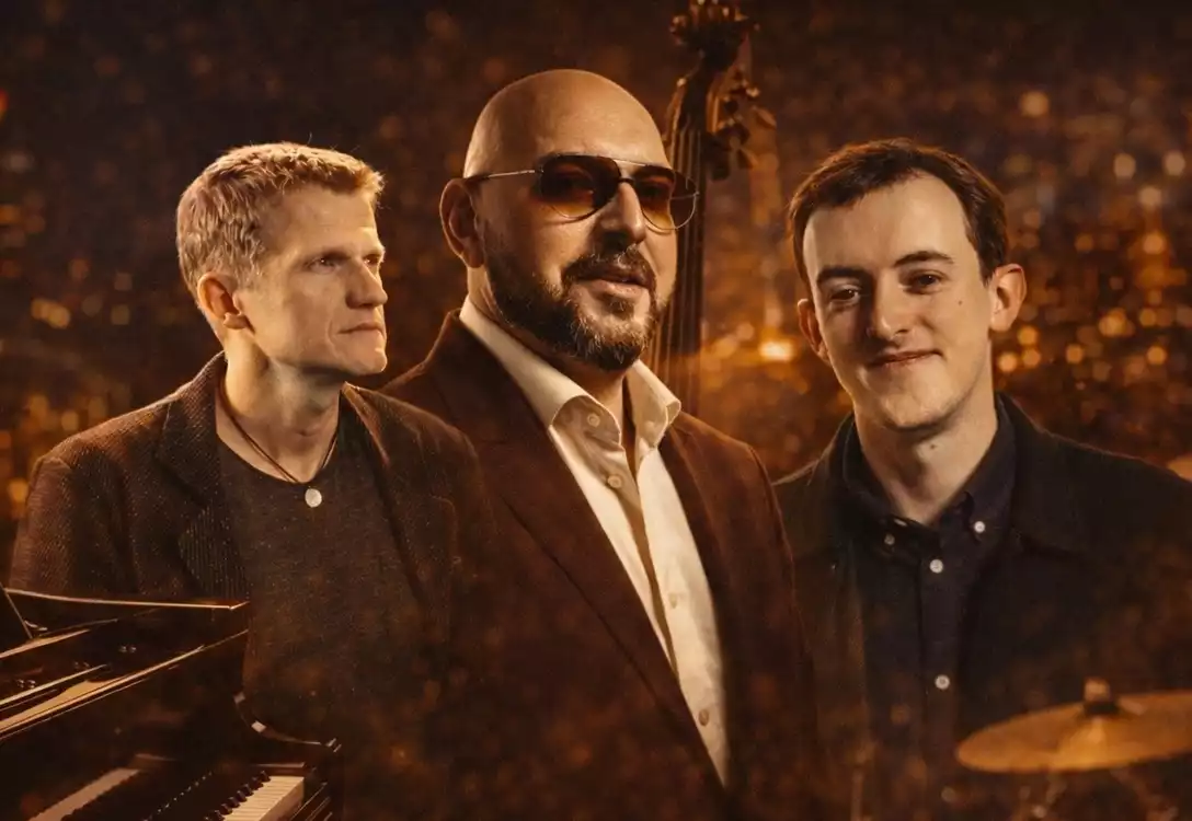 Petra Ernyei Trio ft. Mattan Klein/Ezequiel Hezi Jait - Jazz On The Roof