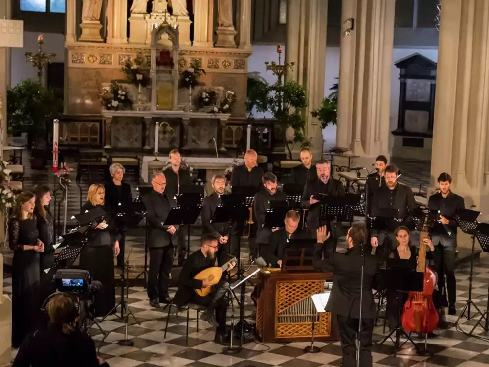 La Grande Chapelle & Victoria - aperçu de l'image