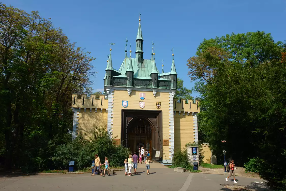 Prague Mirror Maze - Entrance Ticket