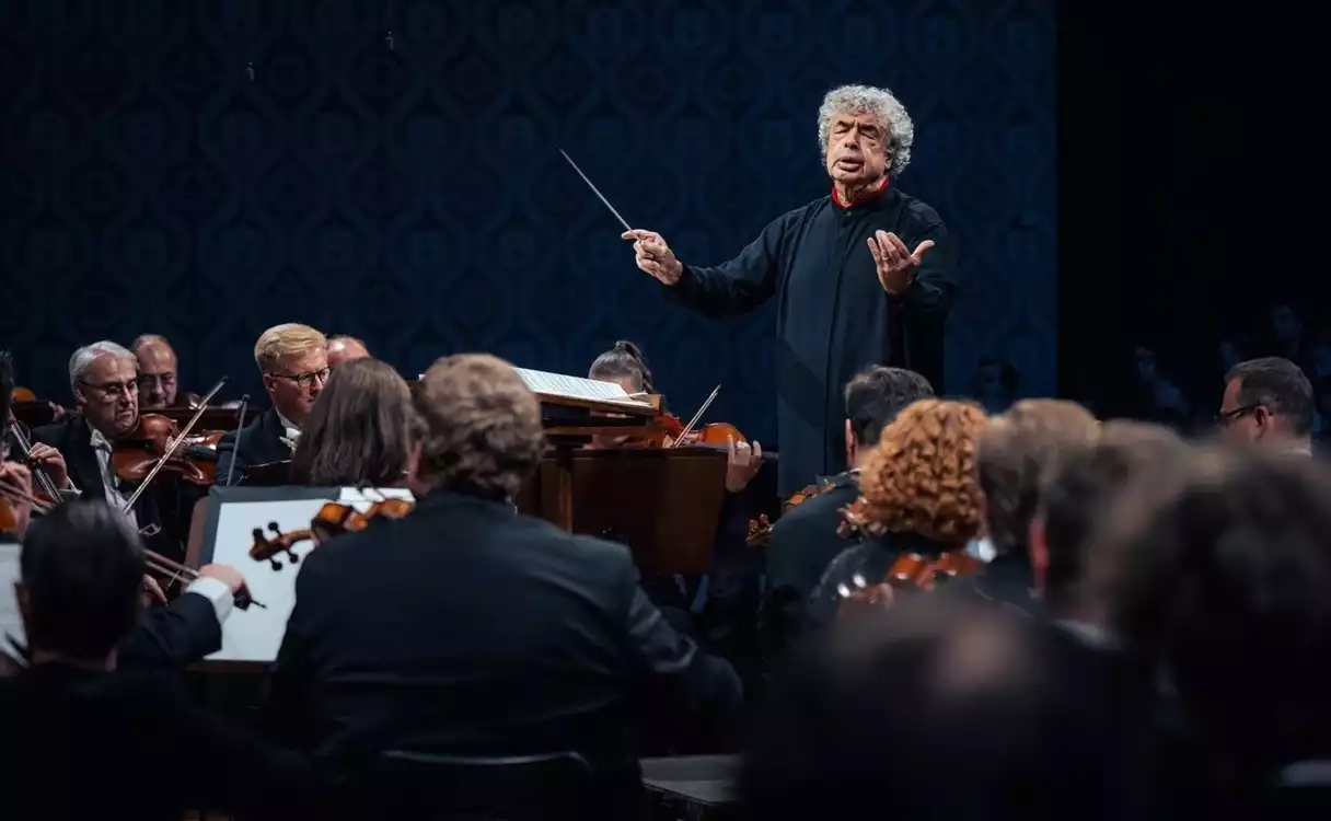 Czech Philharmonic, Semyon Bychkov