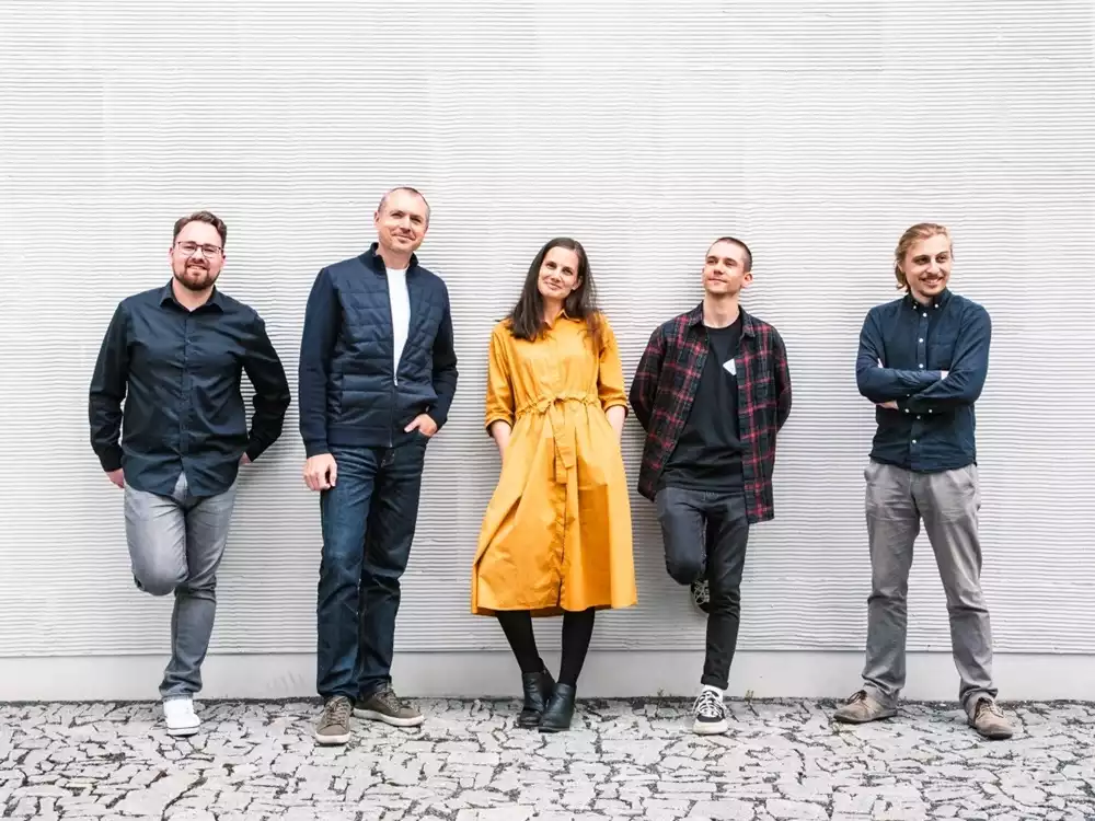 Spinus Q - preview image