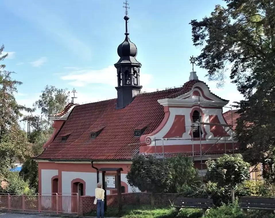Church of the Nativity of the Virgin Mary (Malá Chuchle)